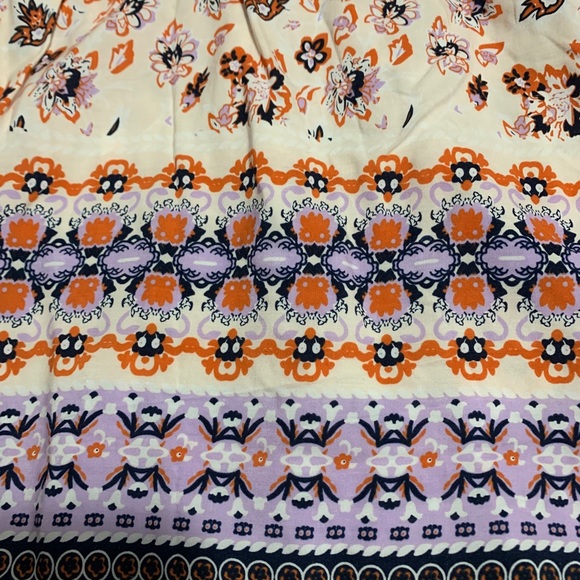 Suzanne Betro bell sleeve top - Picture 2 of 4